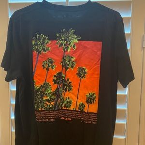Hollister Sunset Tee 🌴